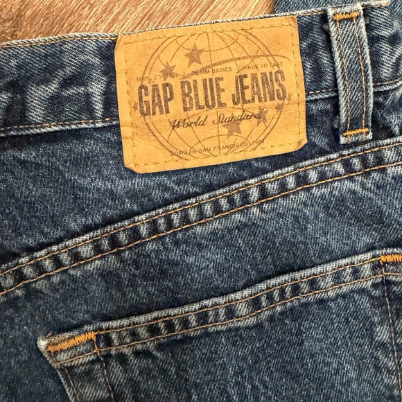 Vintage Women’s Gap Blue Jeans Classic Fit Jeams size 8 high rise - Picture 4 of 8
